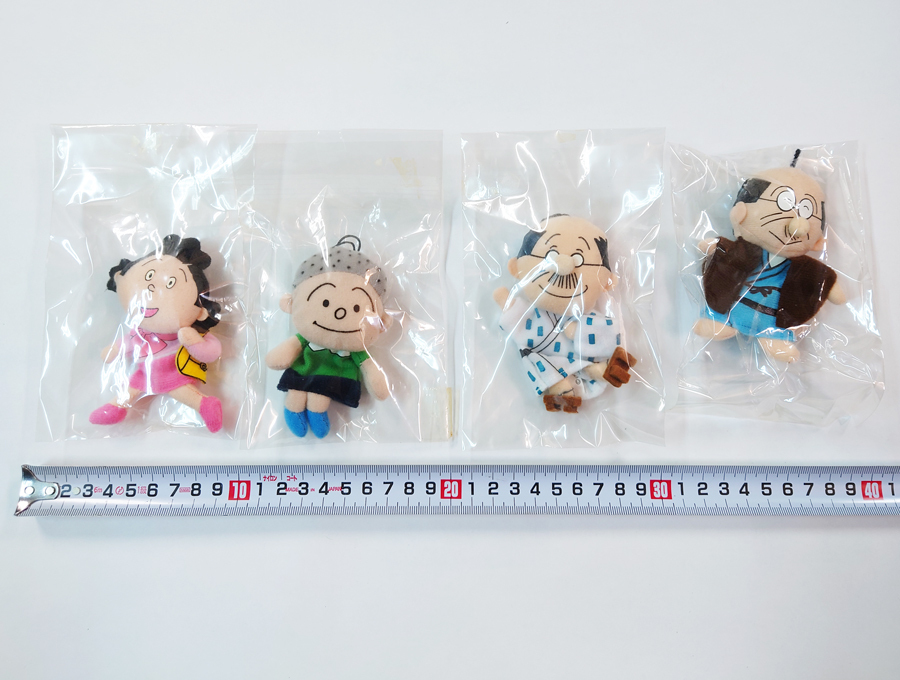 計4点 サザエさん 一家 長谷川町子美術館 ぬいぐるみ ストラップ チャーム キーホルダー
