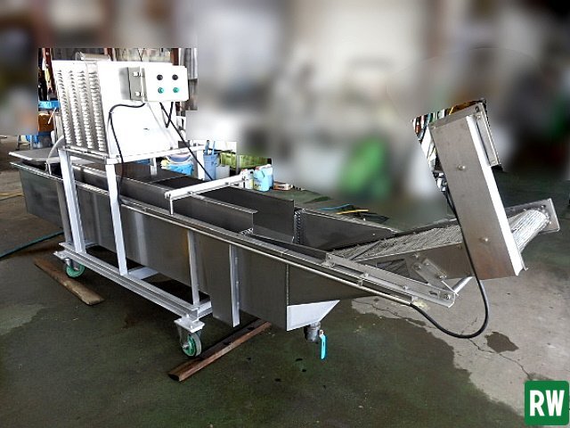 野菜洗浄機 バブル洗浄機 こみね 小嶺機械 KWM-8 320型 三相200V 3780×750×1570mm 食品工場設備 試運転動画あり [2F-239554]