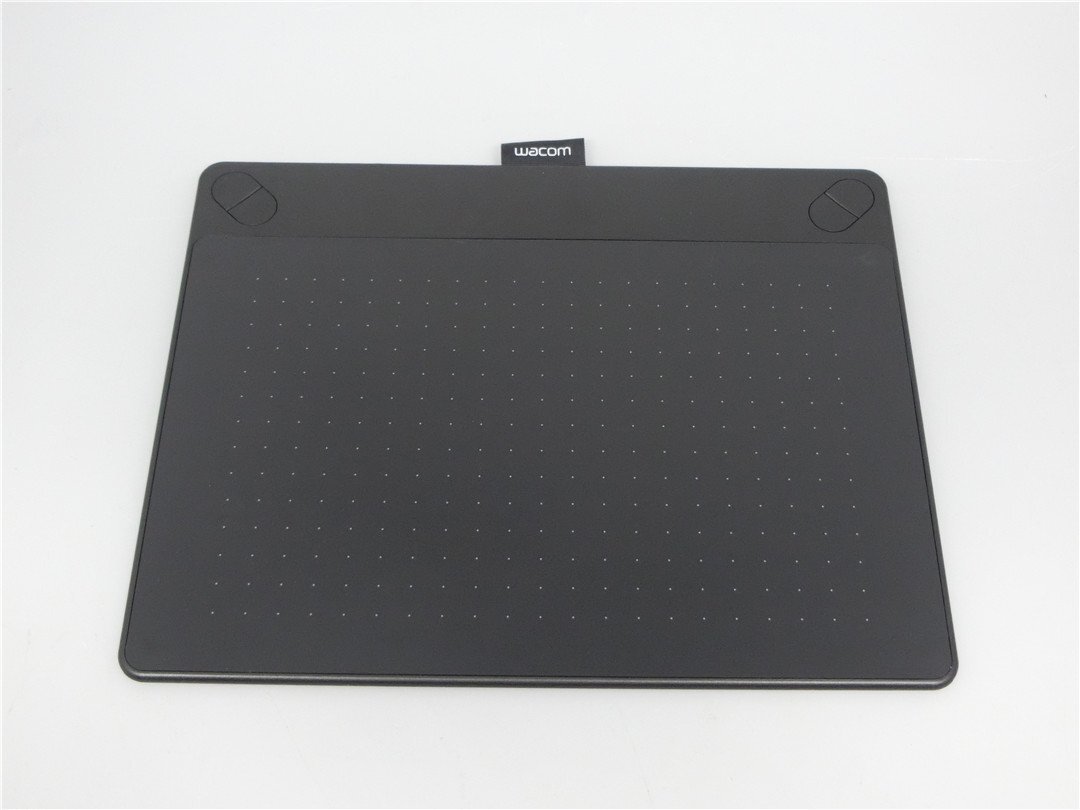 ジャンク　ワコム Wacom INTUOS Creative Pen&Touch Tablet ペンタブレット CTH-690 　部品取り　ジャンク品　5枚セット送料無料