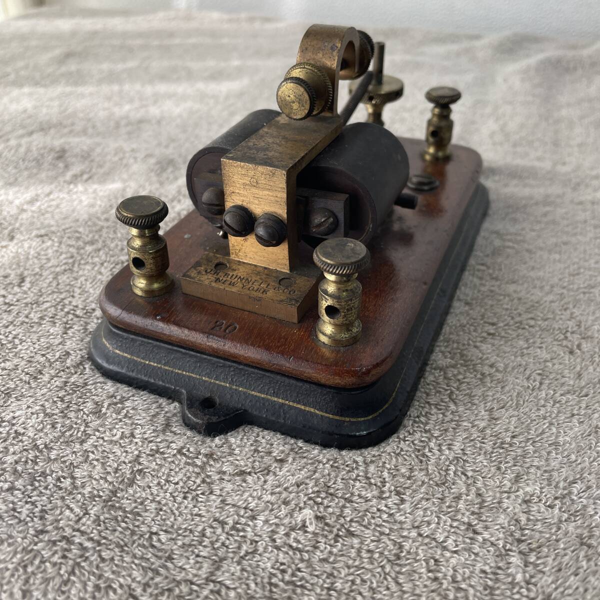 珍品J.H.Bunnell社製　 　アンテーク部品　レトロ　　XZ3319