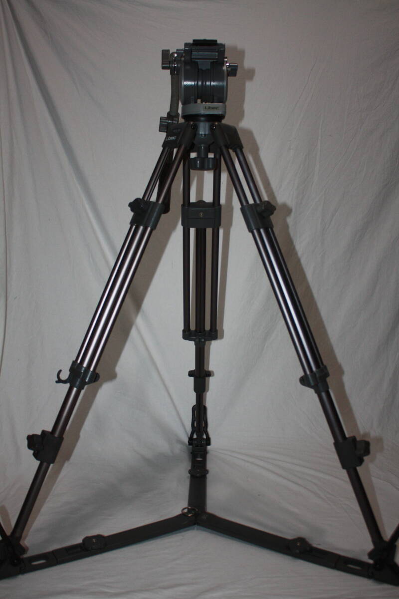 Libec 40＋T68 3段三脚(ボール径75mm)　　(検索：ビデオ三脚、リーベック、RS-250、SONY、PXW-、PMW-、HVR-、AG-AC、AJ-PX)
