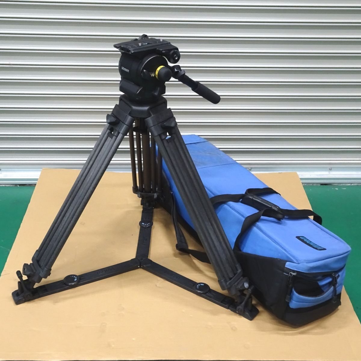 Vinten Vision 100 カーボン３段三脚セット（グランドスプレッダー/ケース付き/100mm径）【中古/動作難あり品】#407723