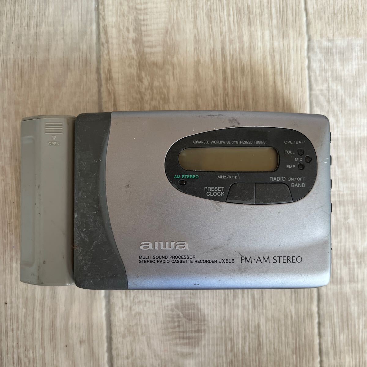 aiwa MULTI SOUND PROCESSOR STEREO RADIO CASSETTE RECORDER HS-JX828カセットプレーヤー