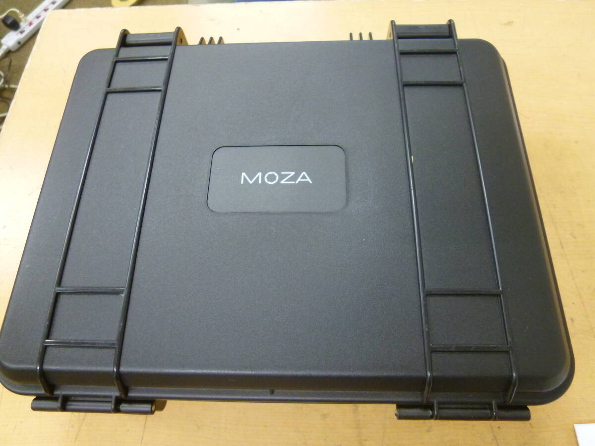 中古(ジャンク品) MOZA AirCross ミラーレスカメラ 3軸手持ちジンバル [K-1125]◆送料無料（北海道・沖縄・離島を除く) 
