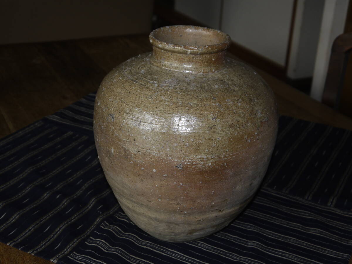 桃山～江戸初期　古信楽　信楽焼　下駄印　茶壺　花入れ