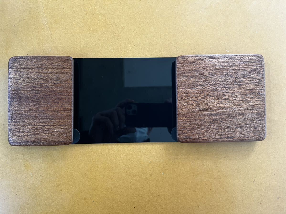 Keychron Q1 対応マホガニー製Magic Keyboard用プレート