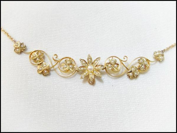 英国アンティーク K15刻印 真珠のお花のネックレス ハンドメイドチェーン オーストリア購入品 本物保証 パール お花 クローバー