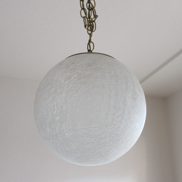アメリカ製ビンテージ ガラスのボール球 ペンダントランプ F017