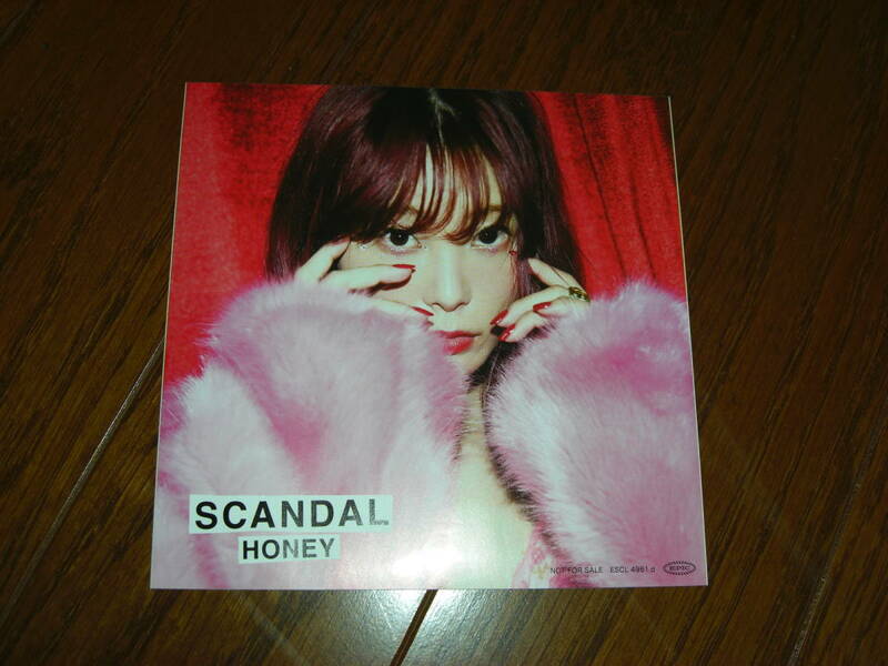 SCANDAL HONEY RINAステッカー