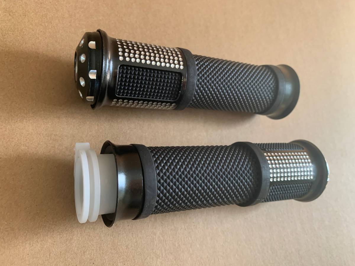 本州送料無料！　四輪バギーバイク用 ハンドルグリップ 左右 セット