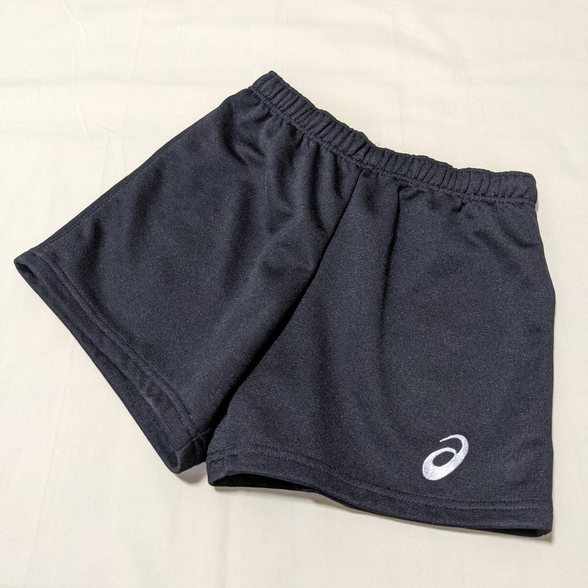 ☆PI3 asics アシックス レディース M ショートパンツ ハーフパンツ 黒 スポーツ ウェア トレーニング フィットネス