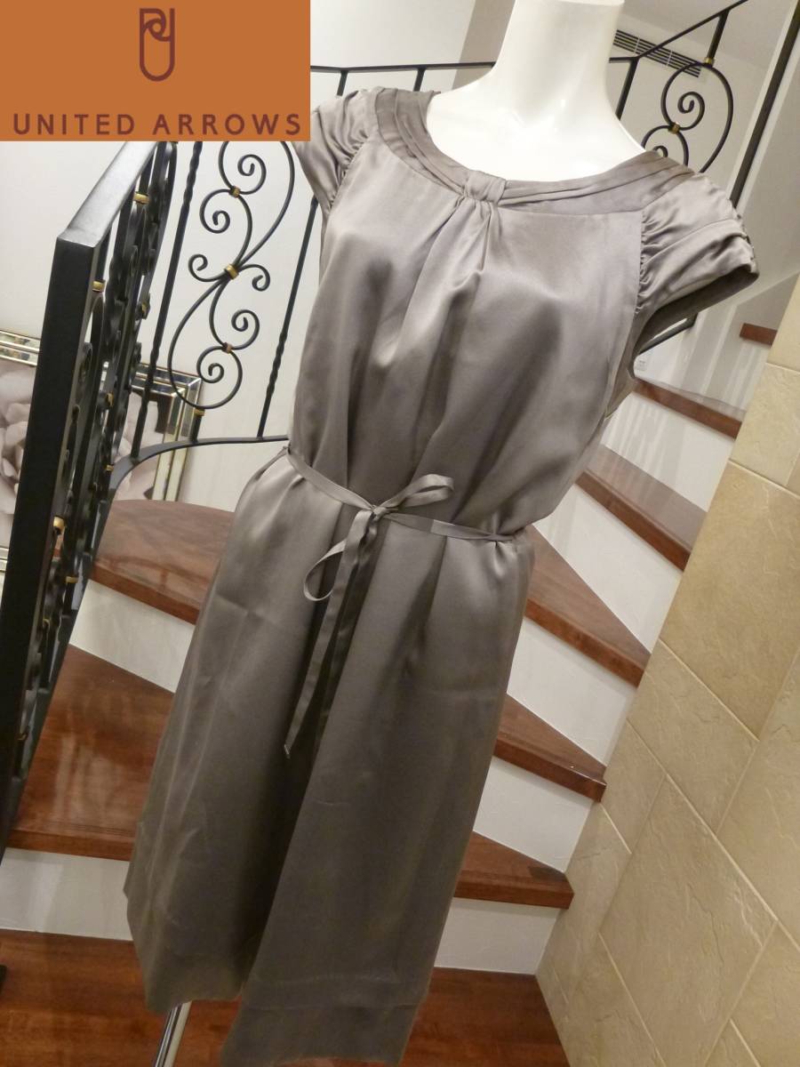 2.5万 美品 UNITED ARROWS｜ユナイテッドアローズ　グレー　サテン　ワンピース　38　　M相当