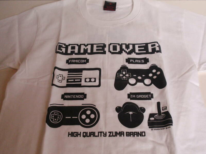 新品＆即決！おもしろTシャツ　（GAME OVER　ファミコン　PS１　スーファミ）　MサイズＲ