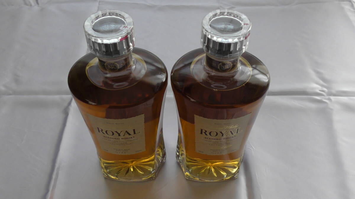 ☆★ 新品 未使用品 未開封品 サントリー SUNTORY ウィスキー WHISKEY ローヤル LOYAL スリムボトル 660ml 2本SET物 送料無料 ☆★