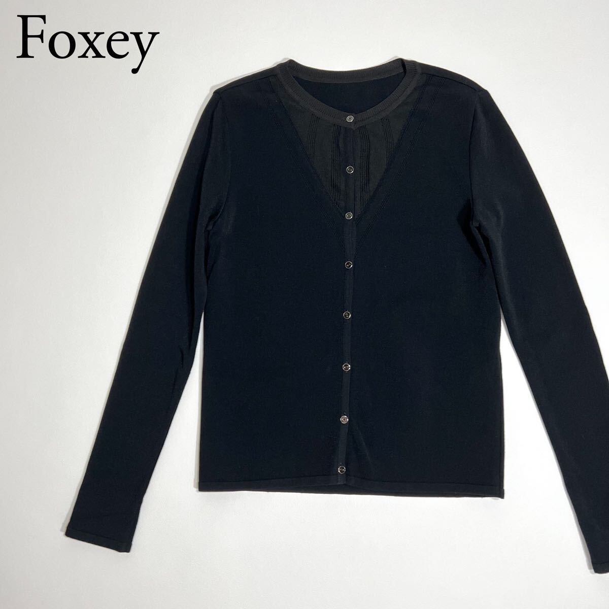 美品 FOXEY BOUTIQUEフォクシーブティックニットカーディガン 胸元レース　長袖　セータートップス　羽織　アウターレディース