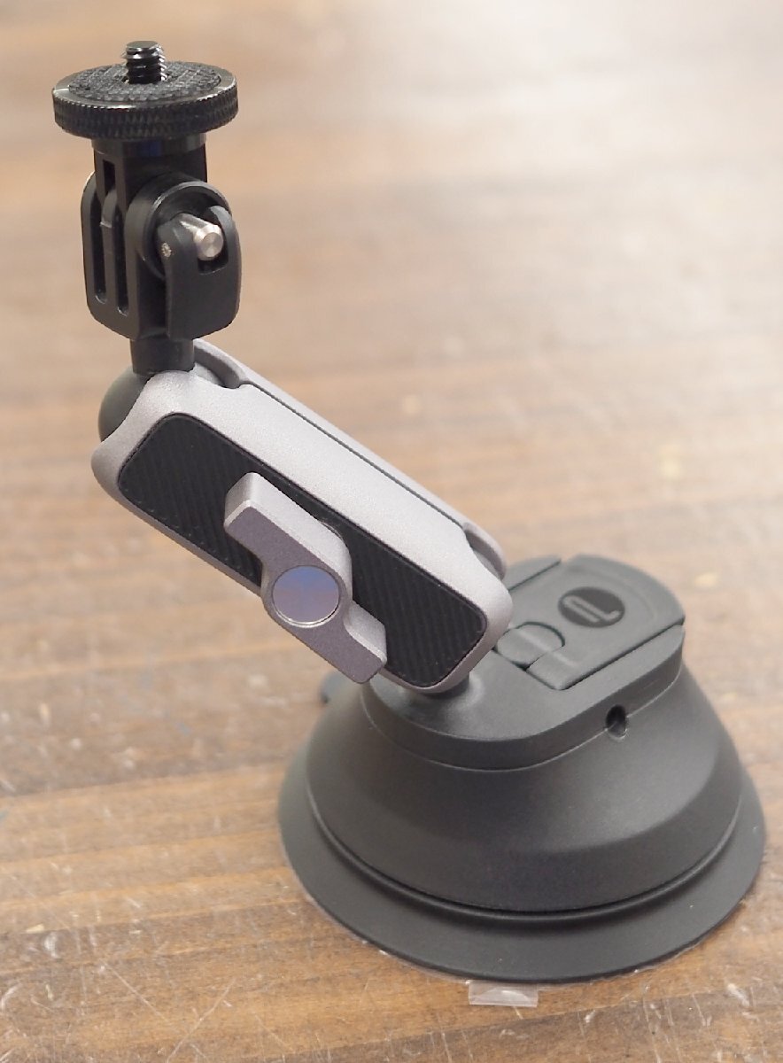 美品 PGYTECH P-GM-132 アクションカメラ用サクションカップ 吸着式 ダブルボールジョイント タイプ デジタルカメラ・スマートフォンなど