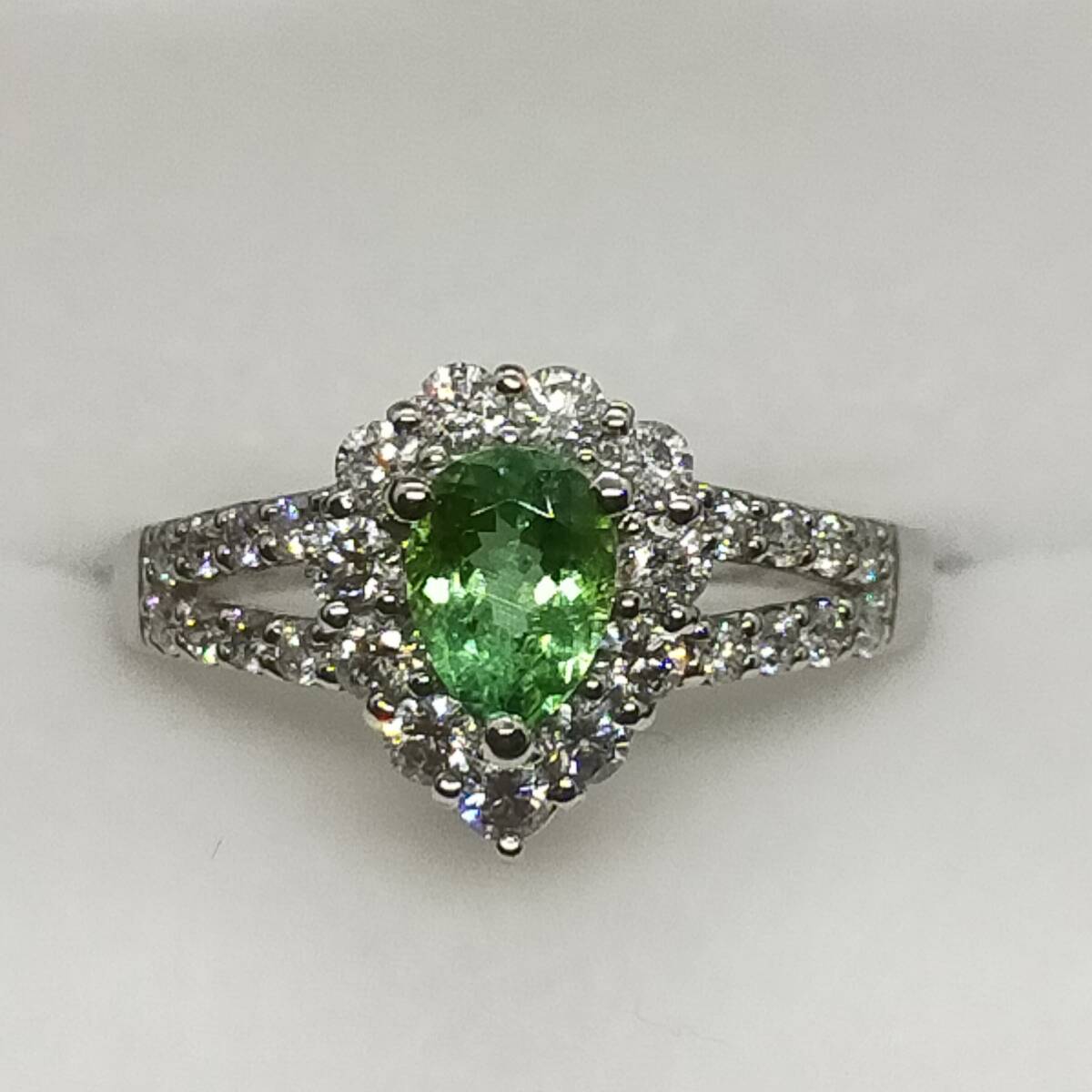 パライバトルマリン　指輪　0.533ct　D0.57ct　12号