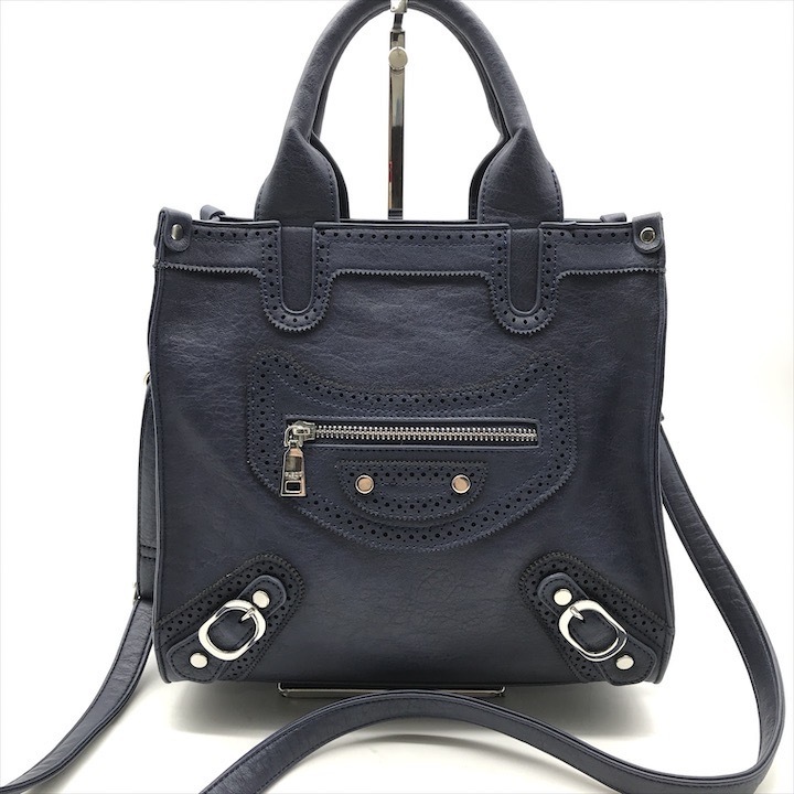 美品 GUSCIO グッシオ パンチング レザー 2WAY ハンド バッグ ネイビー h63