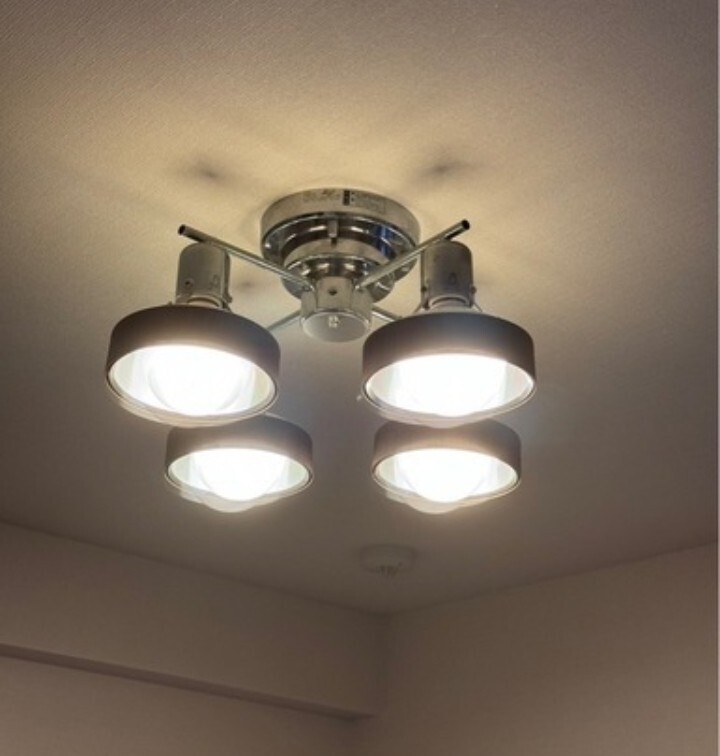 シーリングライト　木目調　LED電球　リモコン付き　送料2500円　東京池袋