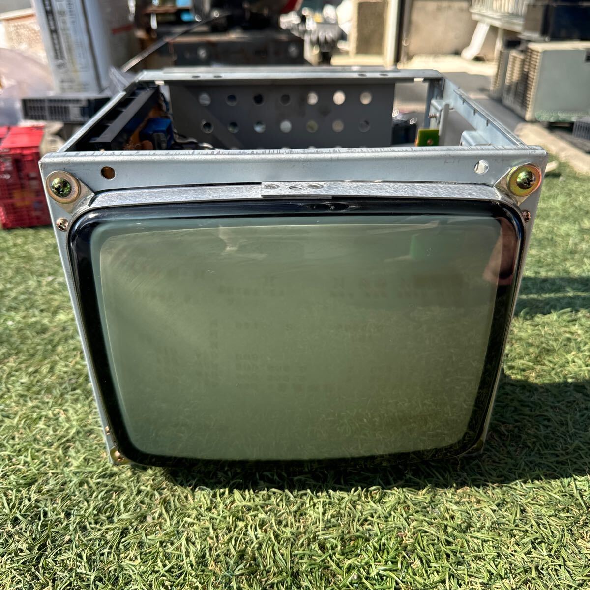 4K105 Fanuc A61L-0001-0093 9インチ 高解像度 CRT ディスプレイ アセンブリ モニター CNC 動作保証　