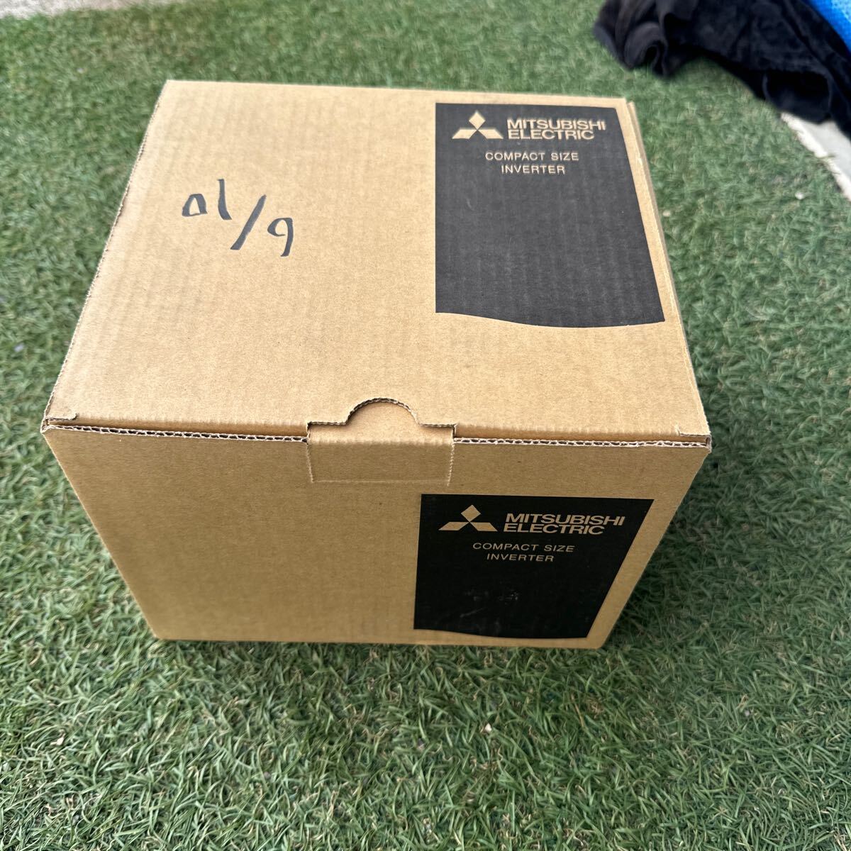 4L019 新品三菱電機 MITSUBISHI インバータ FR-E740-0.4K