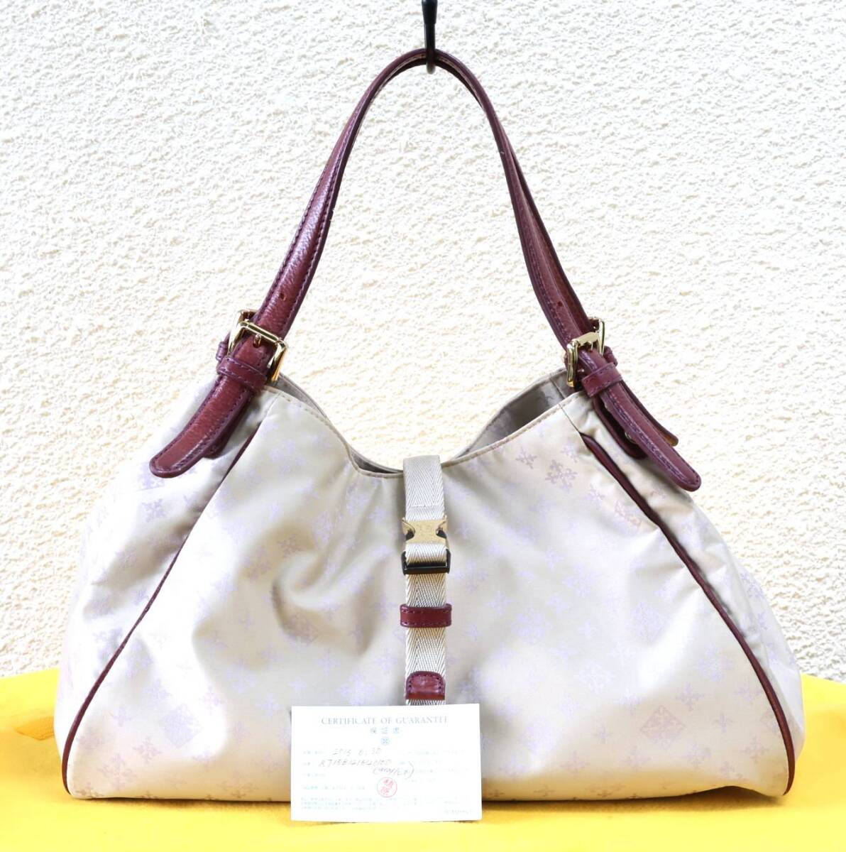 russet　ラシット バッグ 個人使用 ワンオーナー品 RT15B1216120100(Gray/LV)