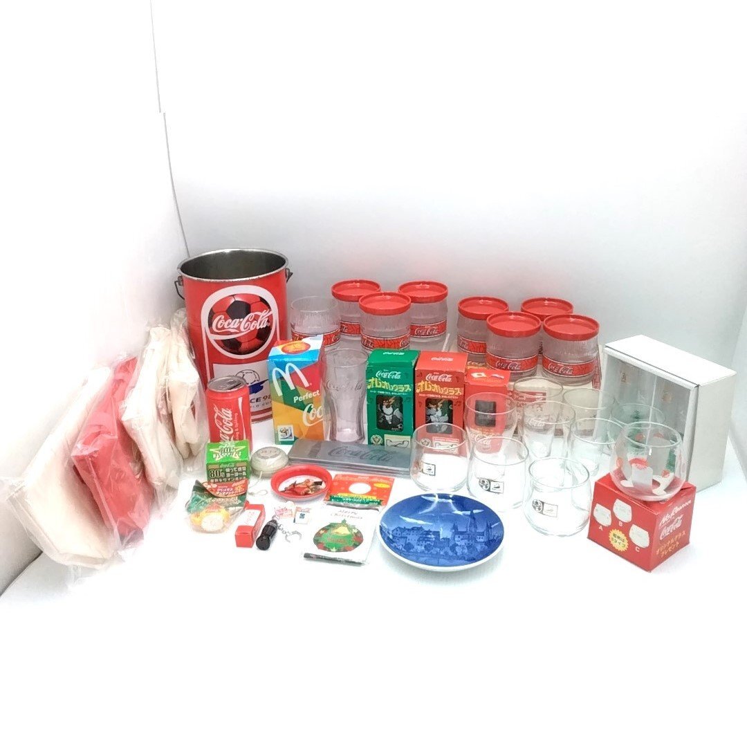 コカ・コーラ グッズ まとめ グラス×24客 ミニボトルキーホルダー FRANCEワールドカップ ブリキ缶 ポーチ バッヂ コカコーラ 【道楽札幌】