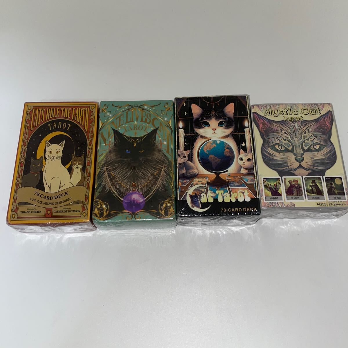 04★未開封品★猫のタロットカード★4点セット★まとめ売り★福袋
