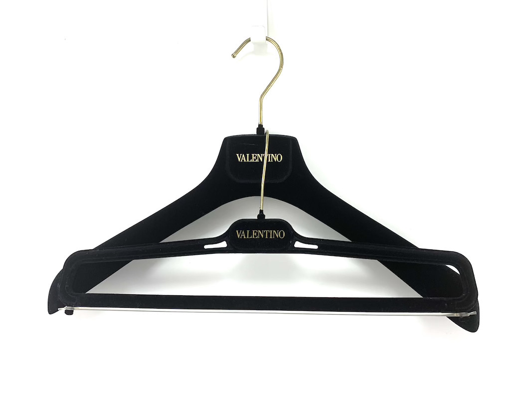 【上下セット】 VALENTINO ヴァレンチノ ベルベット トップス ボトムス ハンガー ブラック