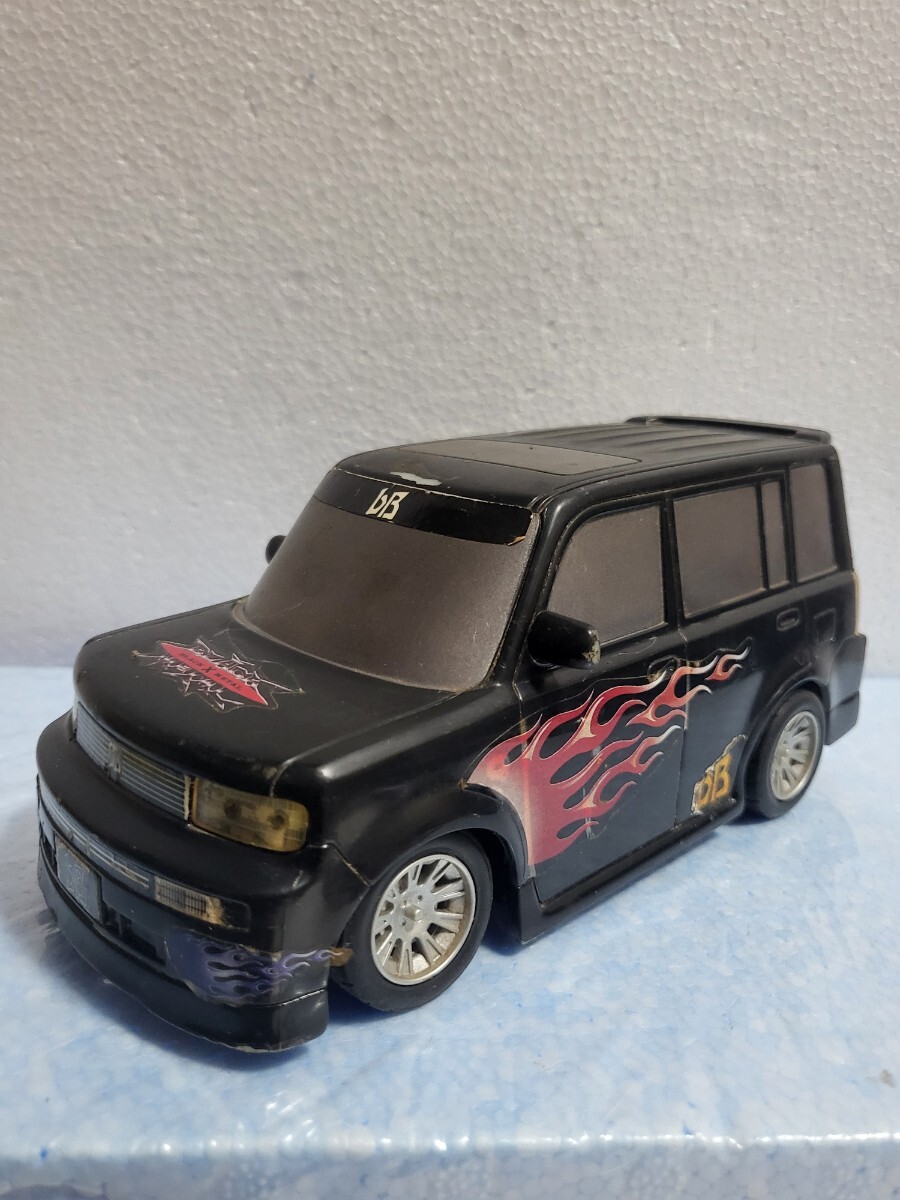 希少 TOYOTA bB NCP31 ラジコンジャンク TOYOTA サイオン XB bBファイヤーパターン DAMD BLACKxMETAL 約18センチ