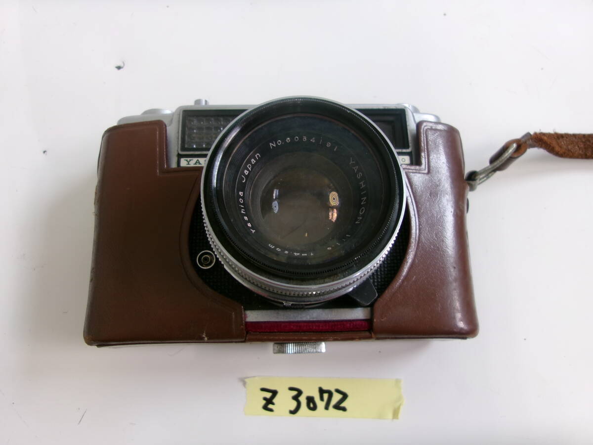 (Z-3072)YASHICA フィルムカメラ LYNX-1000 動作未確認 現状品