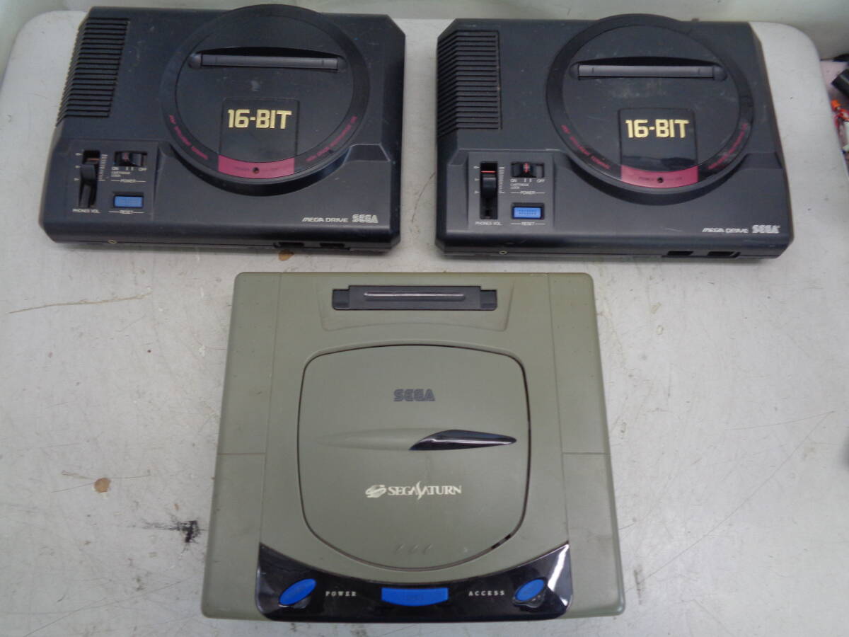 C1678 セガサターン HST-3200 / メガドライブ HAA-2510 (X2)