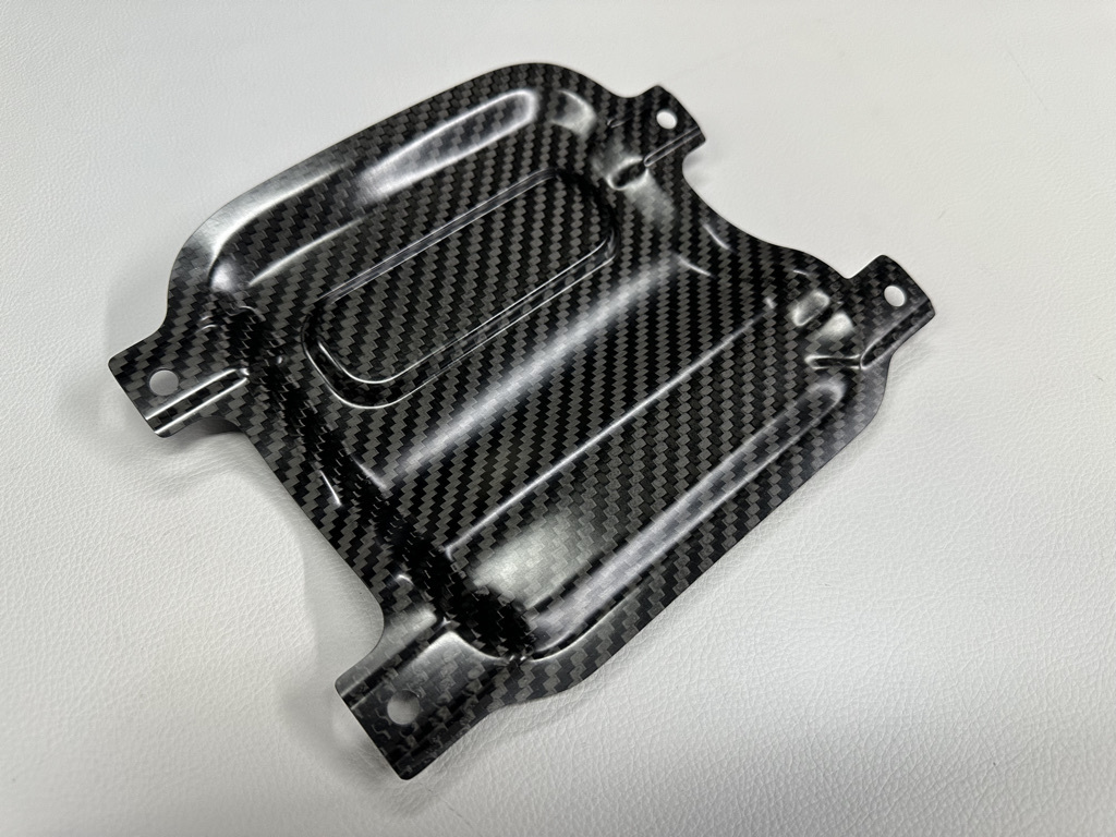 三菱GTO カーボン製燃料ポンプカバー フューエルポンプカバー Z15A Z16A 6K 3000GT