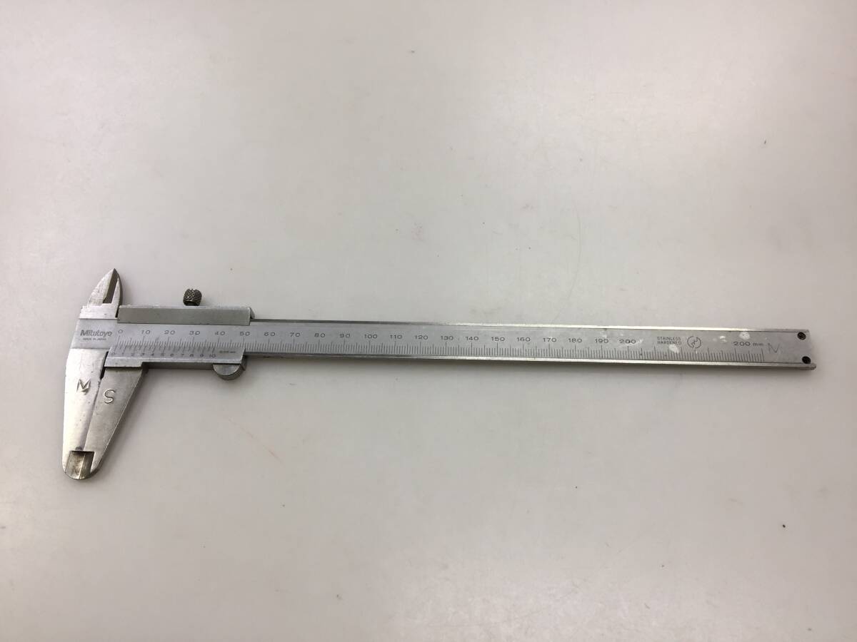ミツトヨ ノギス 200mm 0.05mm 中古動作品4450