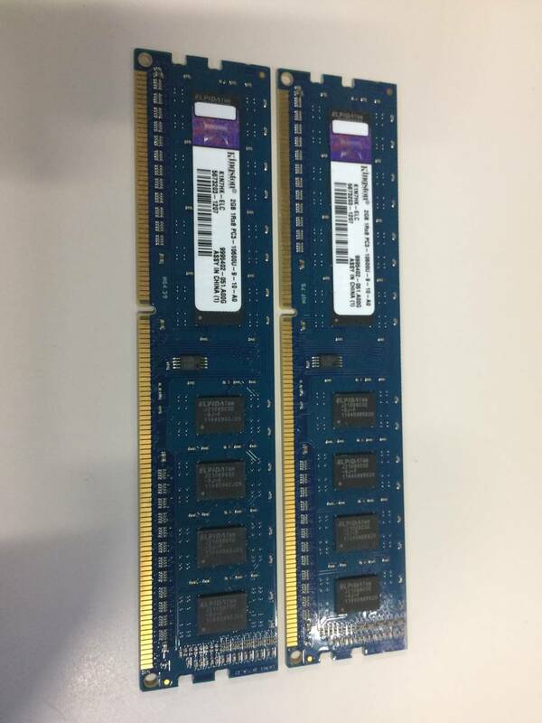中古品 Kingston DDR3 PC3-1333 4GB(2G*2) 現状品