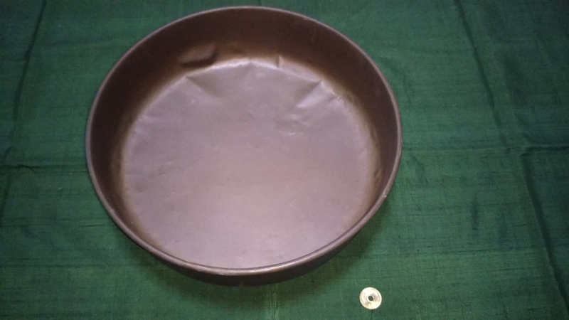 真鍮の水洗い鉢(直径30.5高さ9㌢重さ600㌘) 昭和の当時物 現在廃盤 絶滅危惧品