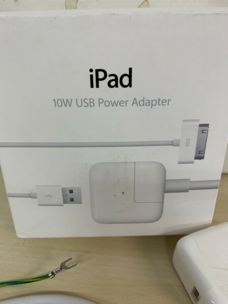 アップル　■　純正　★　アップル　★　ipad 10w　USB　pawer Adapter 新品