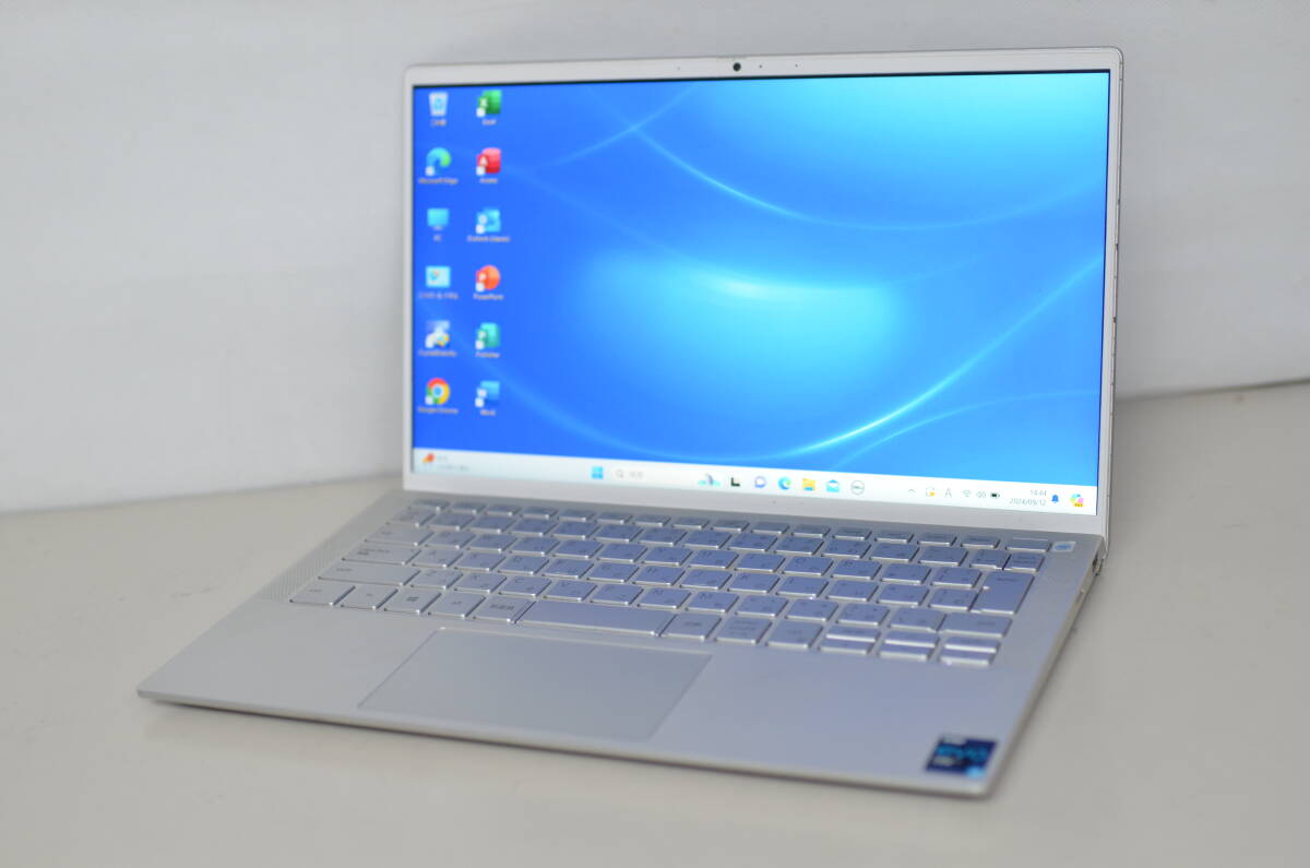 中古ノートパソコン DELL Inspiron 7300 Windows11+office Core i7-1165G7/メモリ8GB/SSD512GB/13.3インチ/無線/webカメラ内蔵