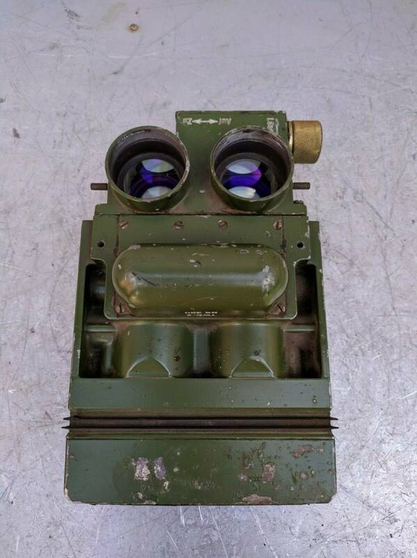 ドイツ軍　Binocular 戦車用展望鏡　ペリスコープ　オプティカルサイト　