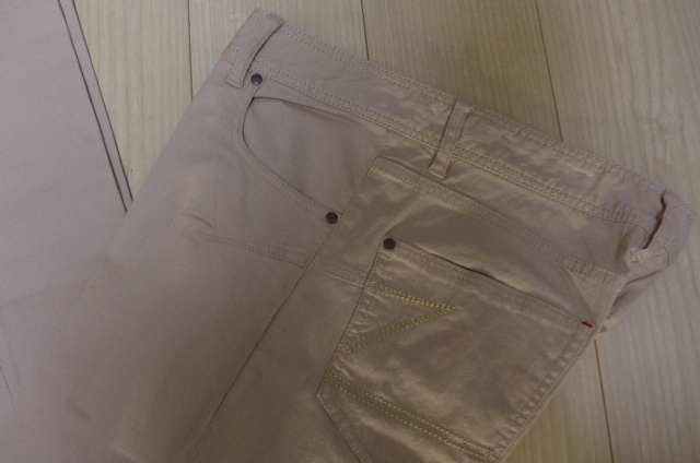 新品 即決 barassi ストレッチ パンツ サイズ88 落ち着きのあるピンク系とデザイン&肌感覚が最高です♪ 春夏物