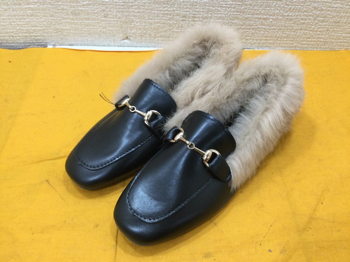 ファー付きローファー？ローファー？ファーシューズ？パンプス？チェーン付き　もこもこ　ブラック　黒　size 36 (23cm )