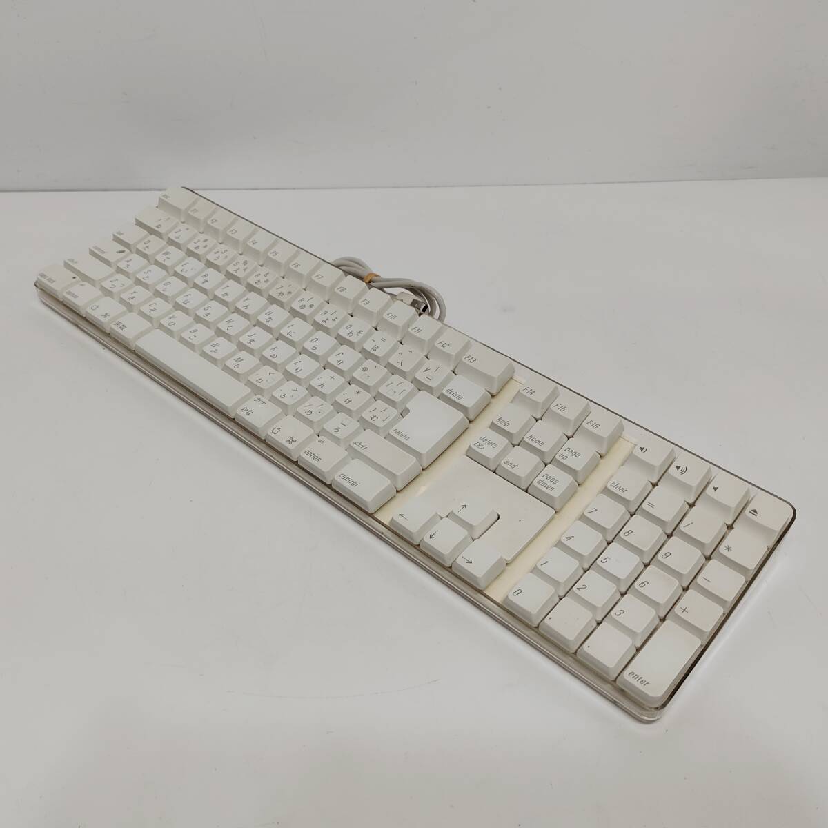 ●動作品 アップル A1048 USBキーボード Apple Keyboard 純正 有線 日本語配列 Mac M1828