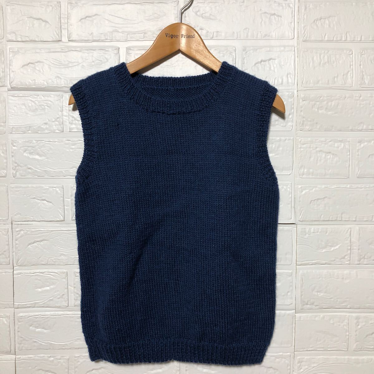 キッズ　手編み　ハンドメイド　ニットベスト　紺　130〜140くらい