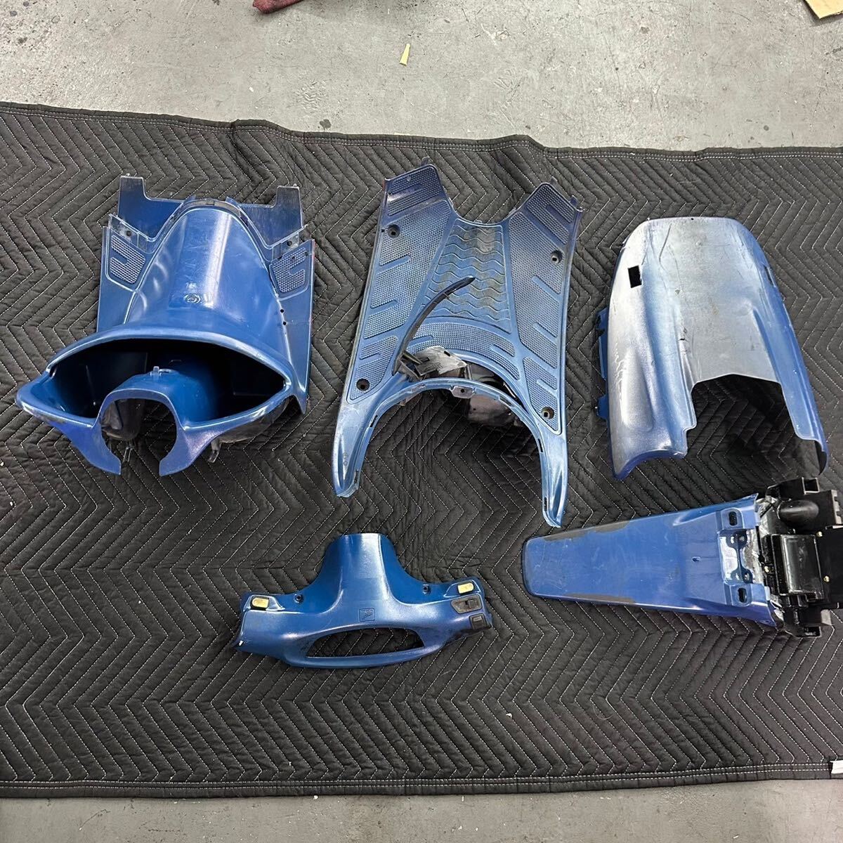 {$data['title']拍卖