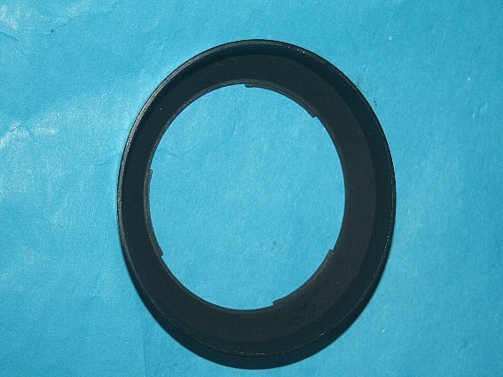 ★ 今回限定 激安出品！きれいな！★ ニコン Ai AF Zoom-Nikkor 35-70mm F2.8-4D 用 純正フード HB-1 ※ 実用にお勧め！FK2403