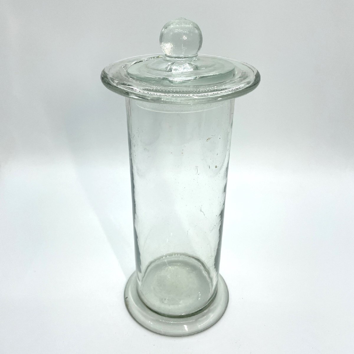 レア品 ビンテージ 筒型標本ガラス容器 アンティーク 理科実験 ガラスケース 保存瓶 フタつき 気泡ガラス 26cm【道楽札幌】