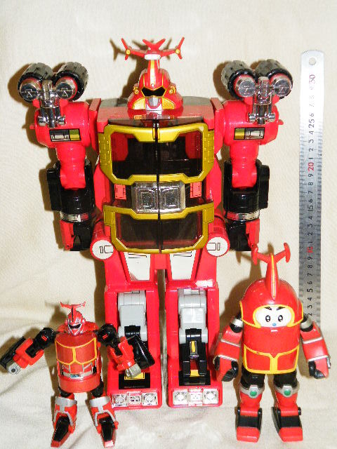 x品名x ビーロボカブタック 大きいDXドデカブタック超合金?サウンド物などカブタック各種まとめ売りセット♪変形ロボット人形フィギュア