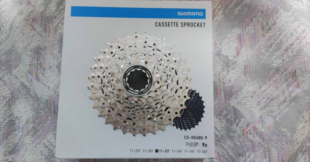 SHIMANO / カセットスプロケット CS-HG400-9 9S 11-32T