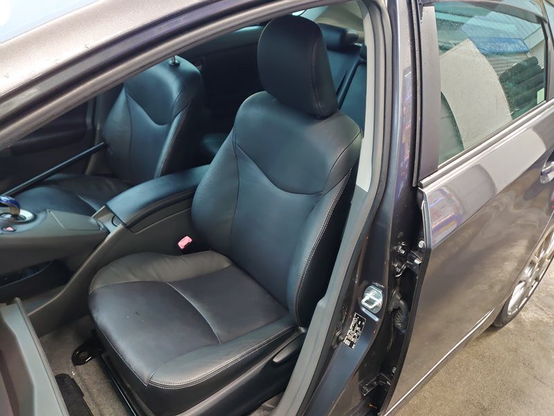 『psi』 トヨタ ZVW30 プリウス アシスタントシート 助手席シート H22年式