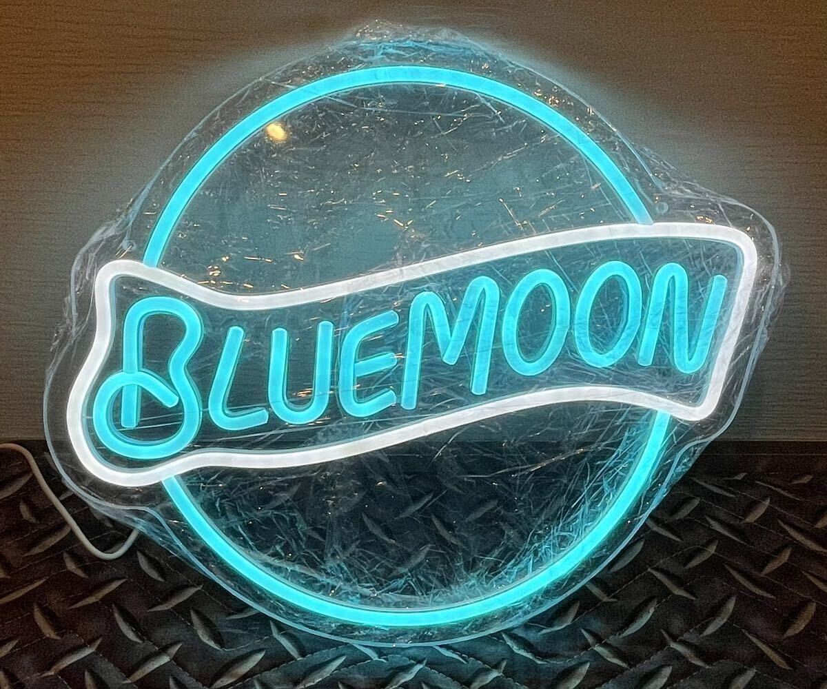 BlueMoon LEDネオンサイン ネオン看板 2色 青 USB電源 調光調整付 吊り下げ式 アメリカン雑貨 ガレージ雑貨 ブルームーン クラフトビール 